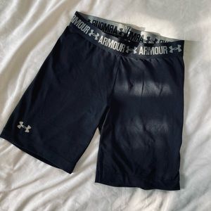 Small under Armour biker shorts